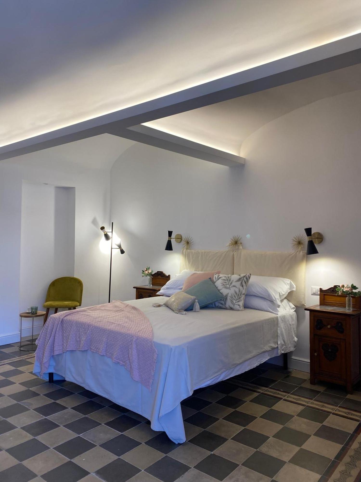Bed and Breakfast Dimora Dei Minoriti Katania Zewnętrze zdjęcie