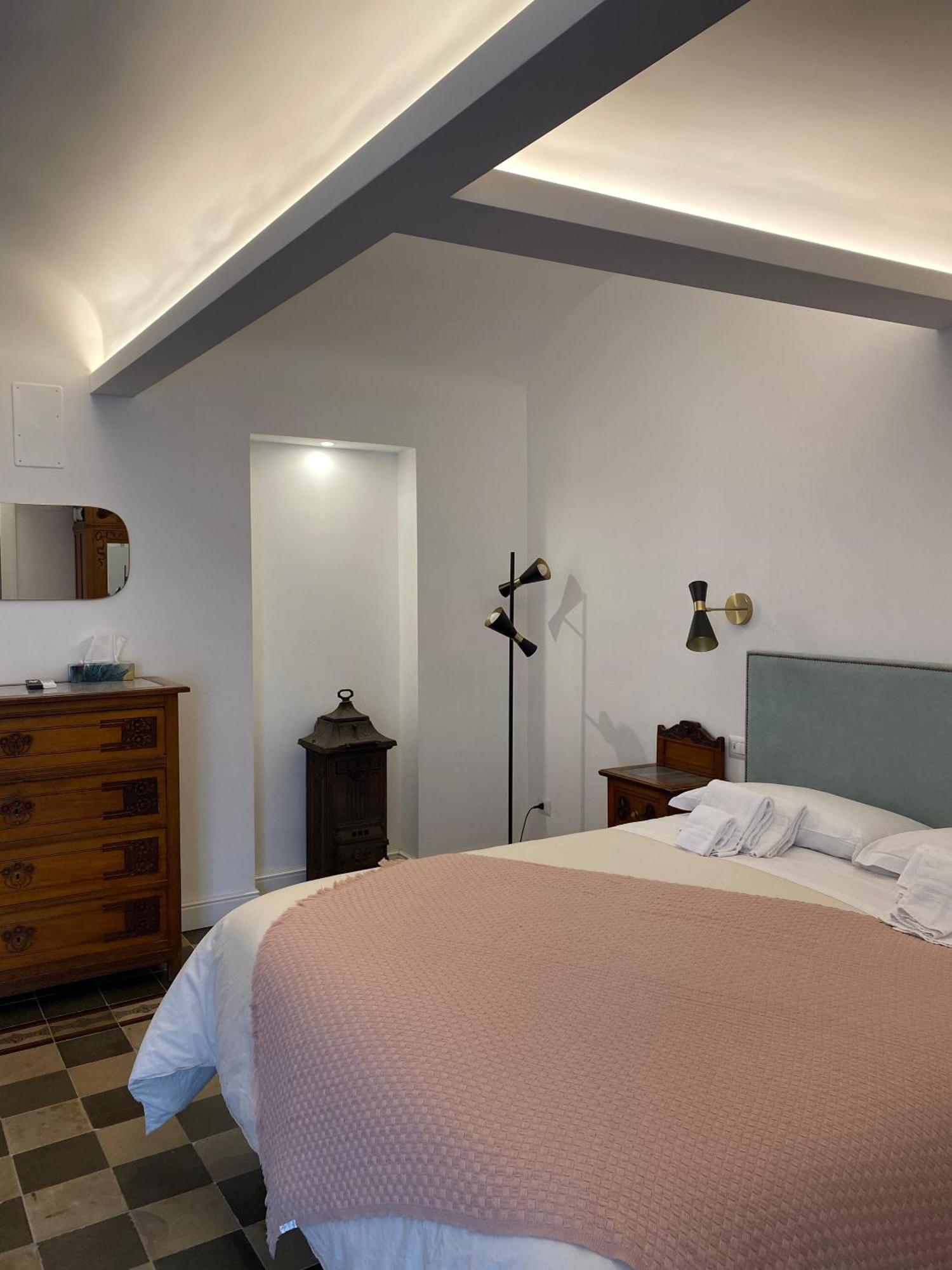 Bed and Breakfast Dimora Dei Minoriti Katania Zewnętrze zdjęcie